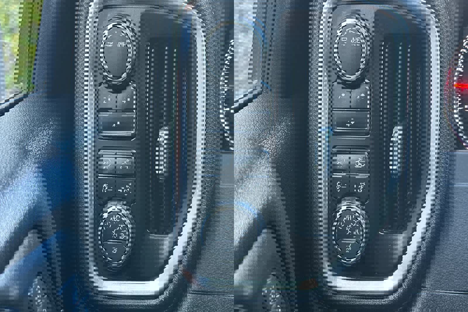 Used 2020 Chevrolet Silverado 2500 LT w/ All Star Edition image 29