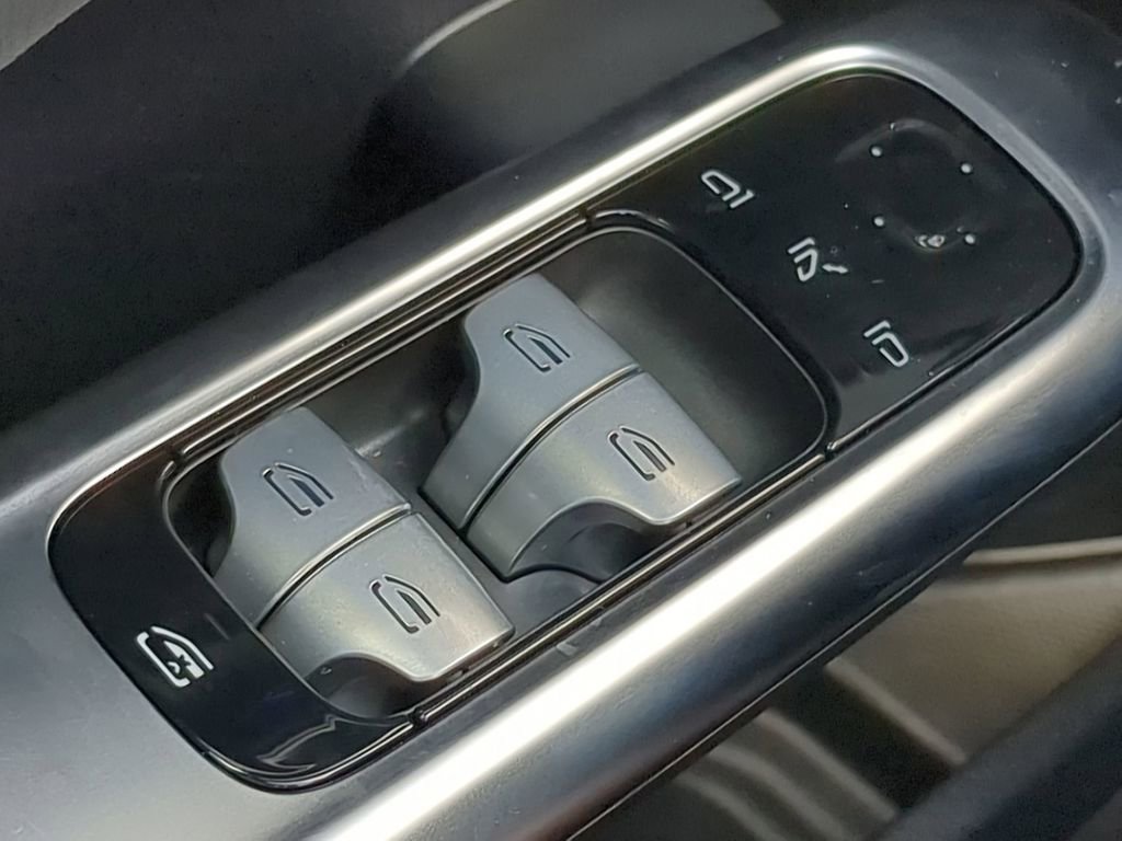 Certified 2023 Mercedes-Benz C 300 Sedan image 20