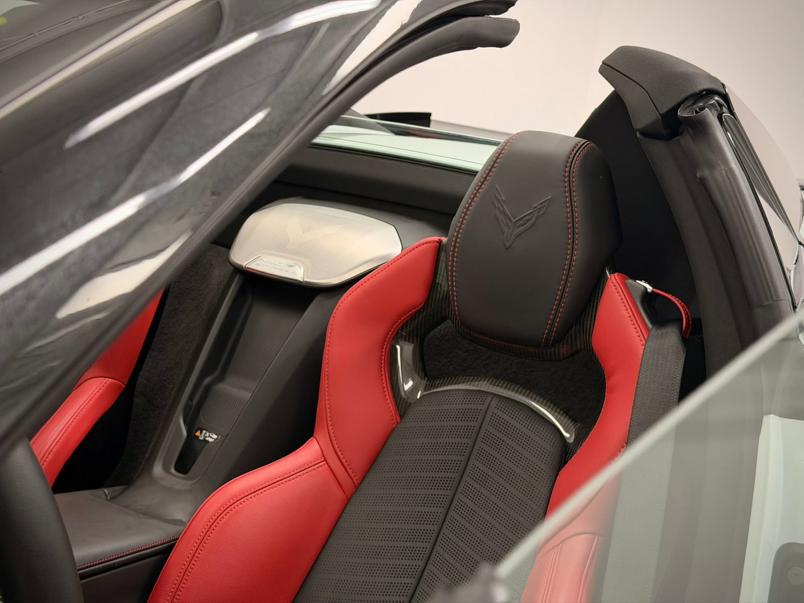 Used 2022 Chevrolet Corvette Stingray Preferred Conv w/ Z51 Performance Package RWD image 24