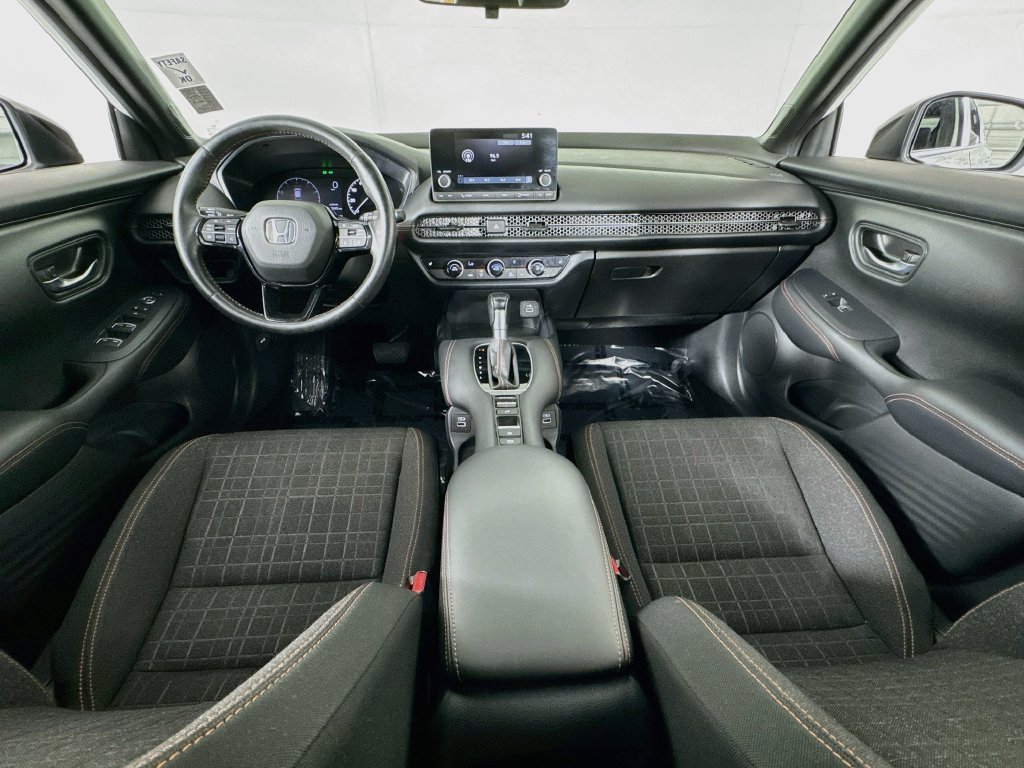 Used 2023 Honda HR-V Sport image 27