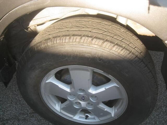 Used 2017 Chevrolet Cruze LT image 30