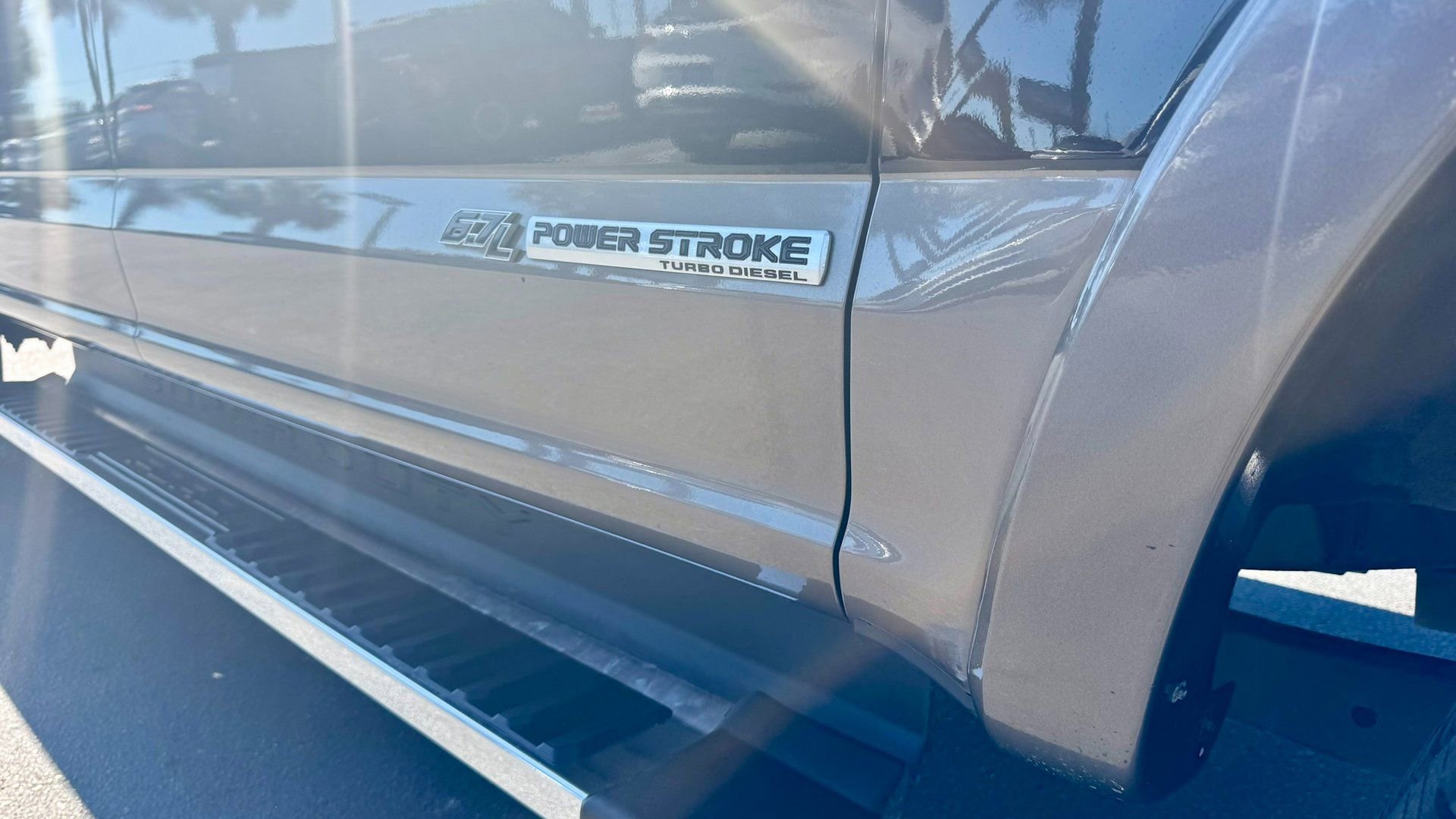 Certified 2021 Ford F250 Lariat w/ Lariat Ultimate Package image 6