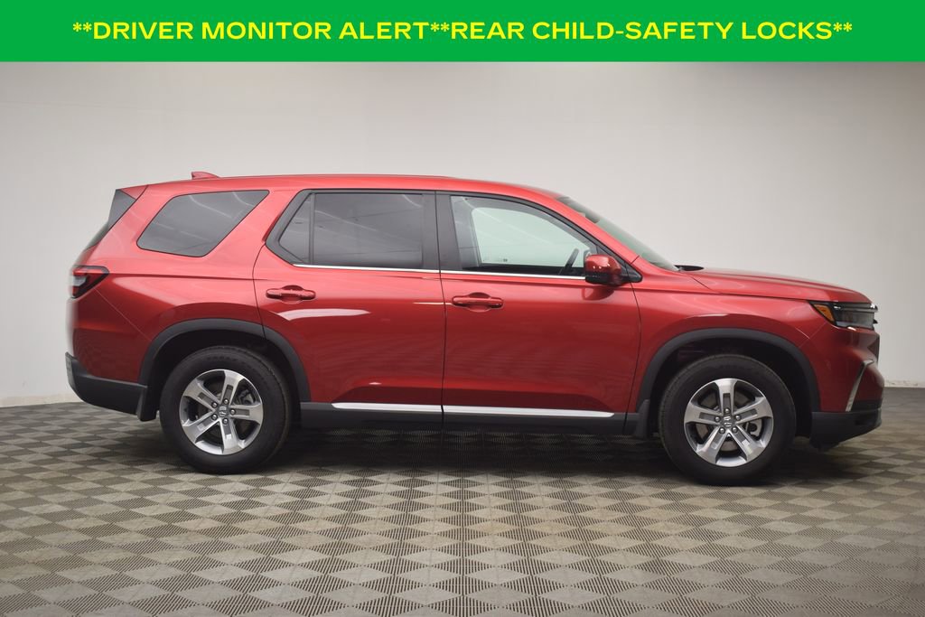 Used 2025 Honda Pilot EX-L image 12
