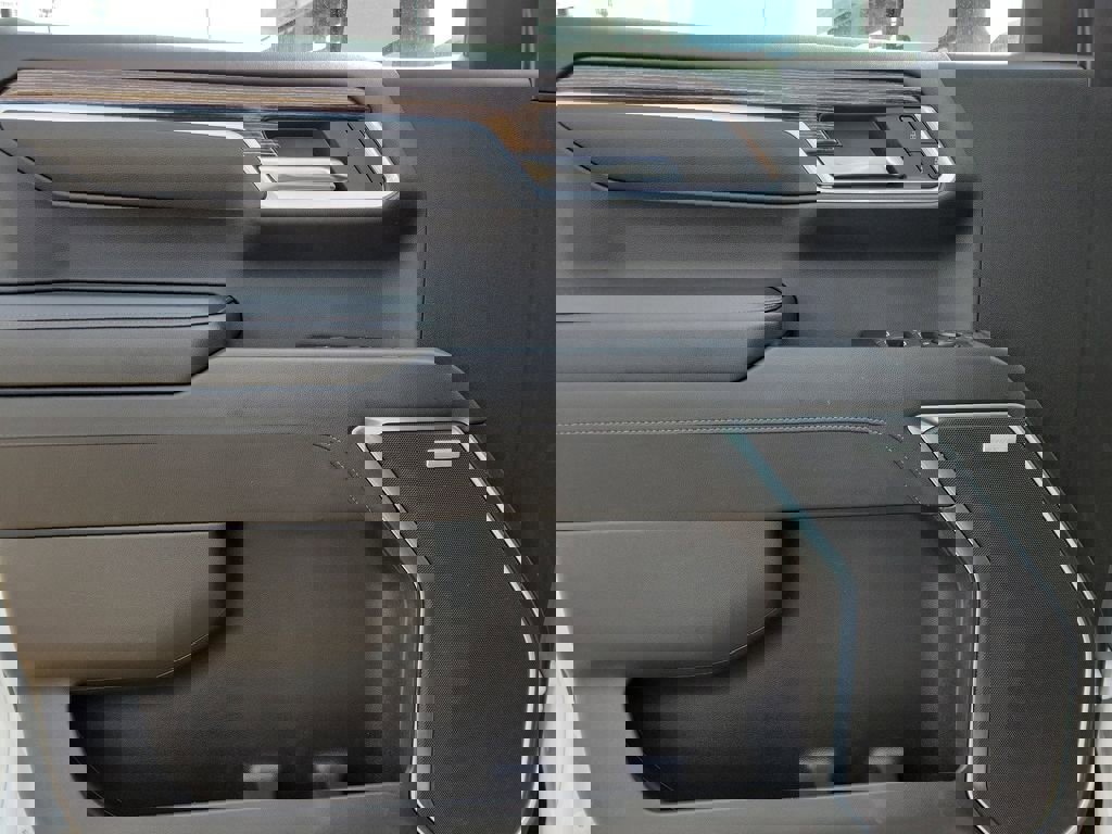 Certified 2022 GMC Sierra 1500 Elevation w/ Preferred Package image 18