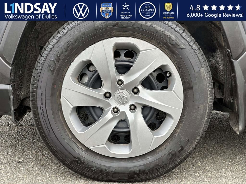 Used 2023 Toyota RAV4 LE image 7