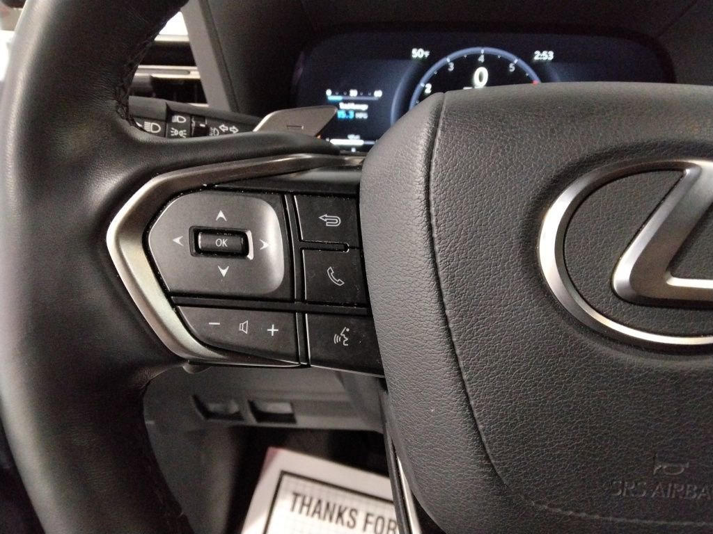 Used 2024 Lexus GX 550 image 13