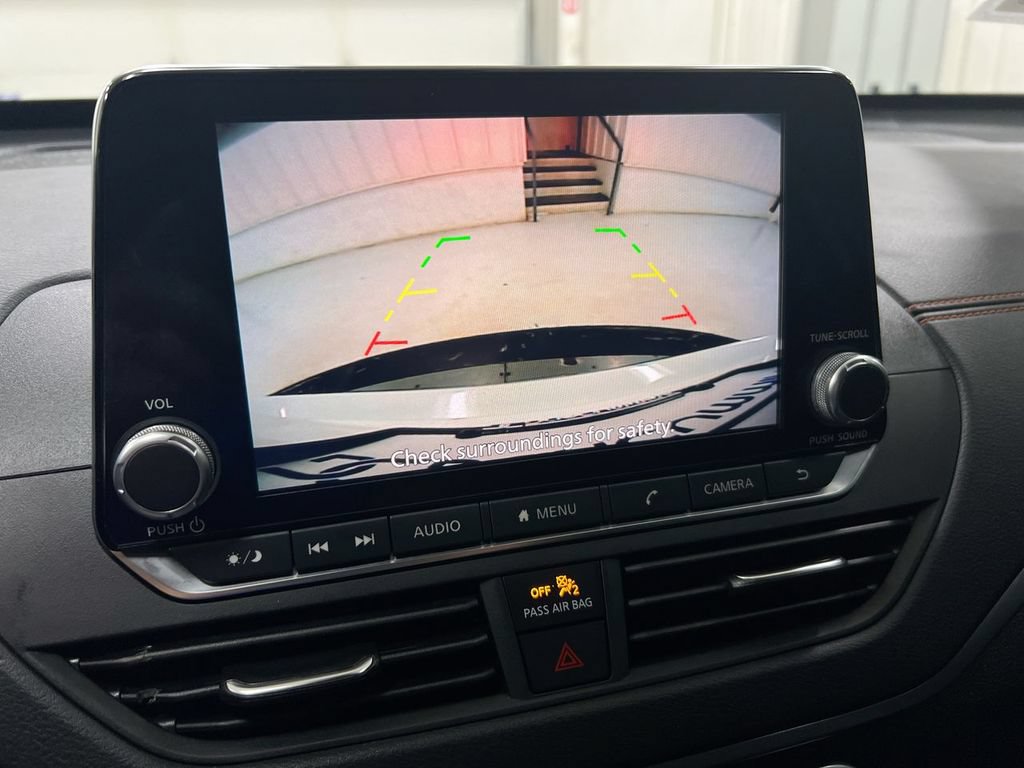 Used 2022 Nissan Altima 2.5 SR FWD image 15