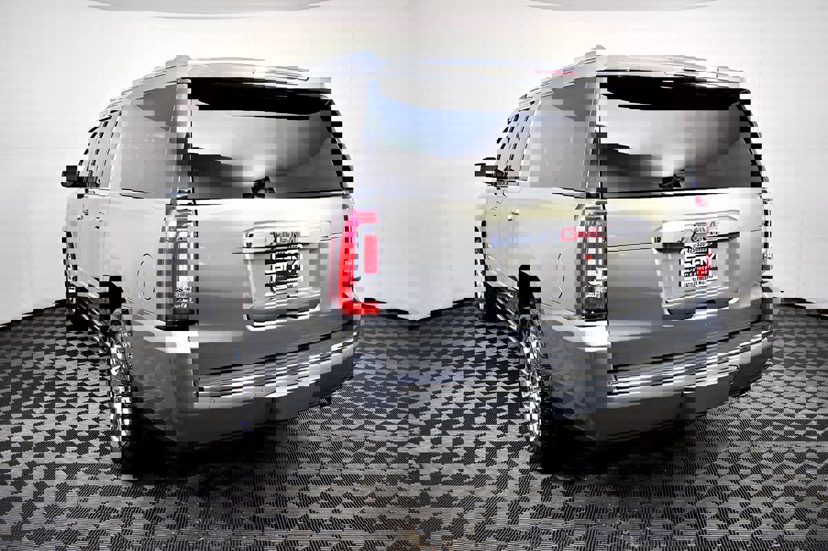 Used 2017 GMC Yukon XL Denali w/ Open Road Package image 10