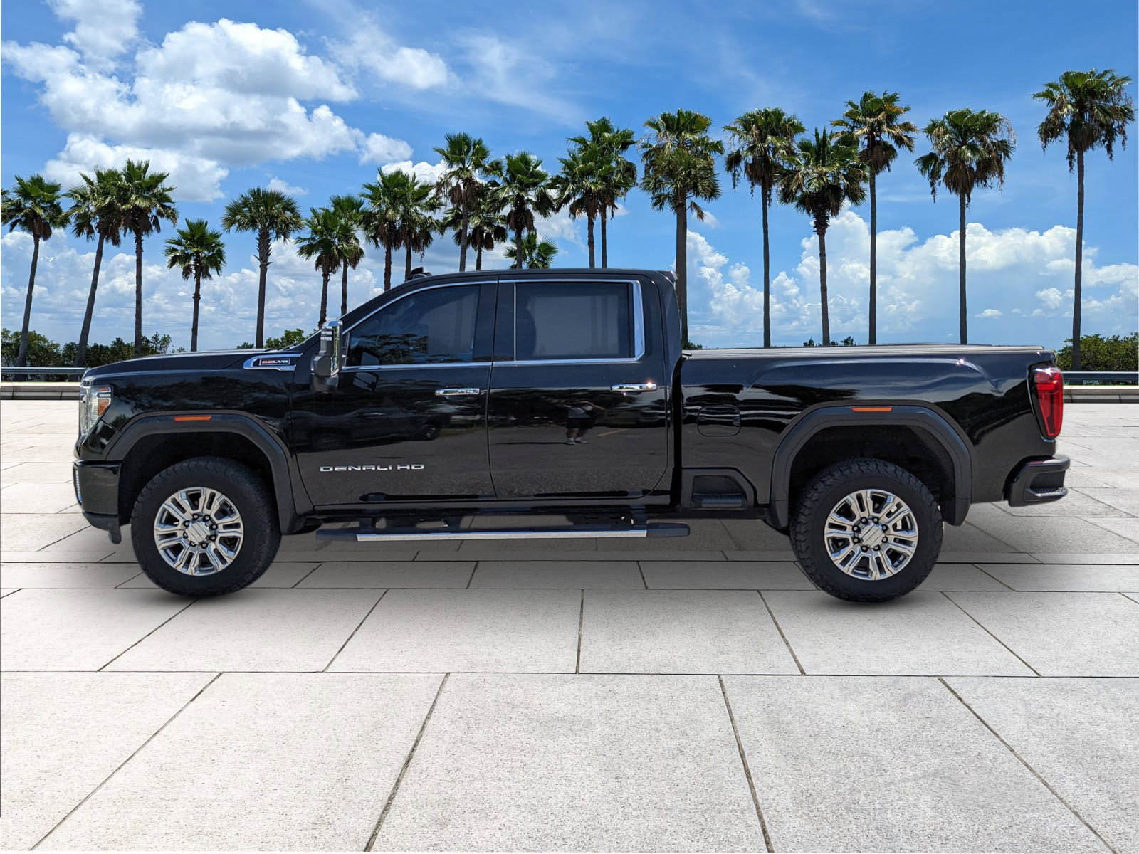 Used 2020 GMC Sierra 2500 Denali w/ Technology Package image 5