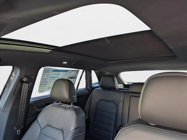 New 2026 Volkswagen Atlas Cross Sport SEL R-Line image 23