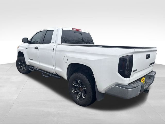 Used 2015 Toyota Tundra SR5 w/ SR5 Upgrade Package image 35