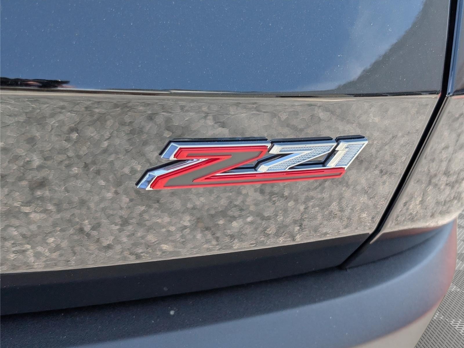 New 2027 Chevrolet Traverse Z71 w/ Enhanced Driving Package AWD/4WD image 6