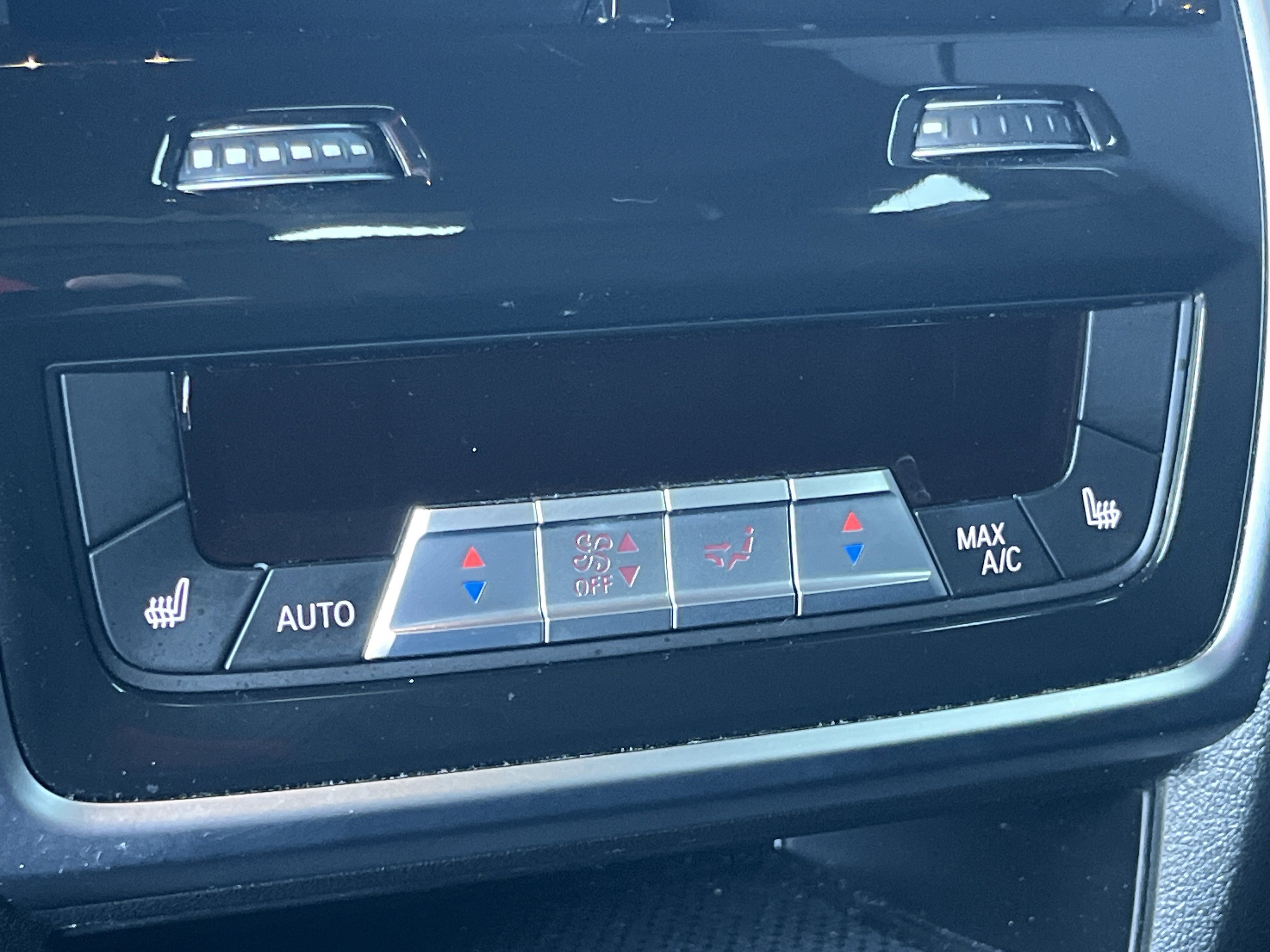 Used 2024 BMW X6 xDrive40i image 22