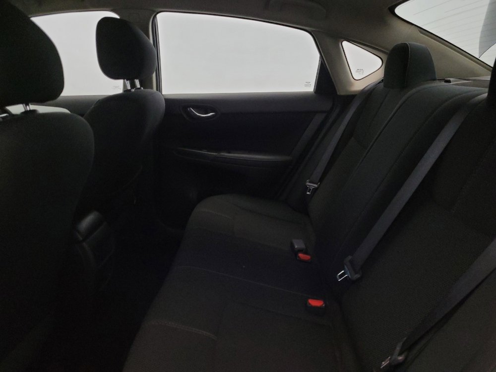 Used 2017 Nissan Sentra S image 18
