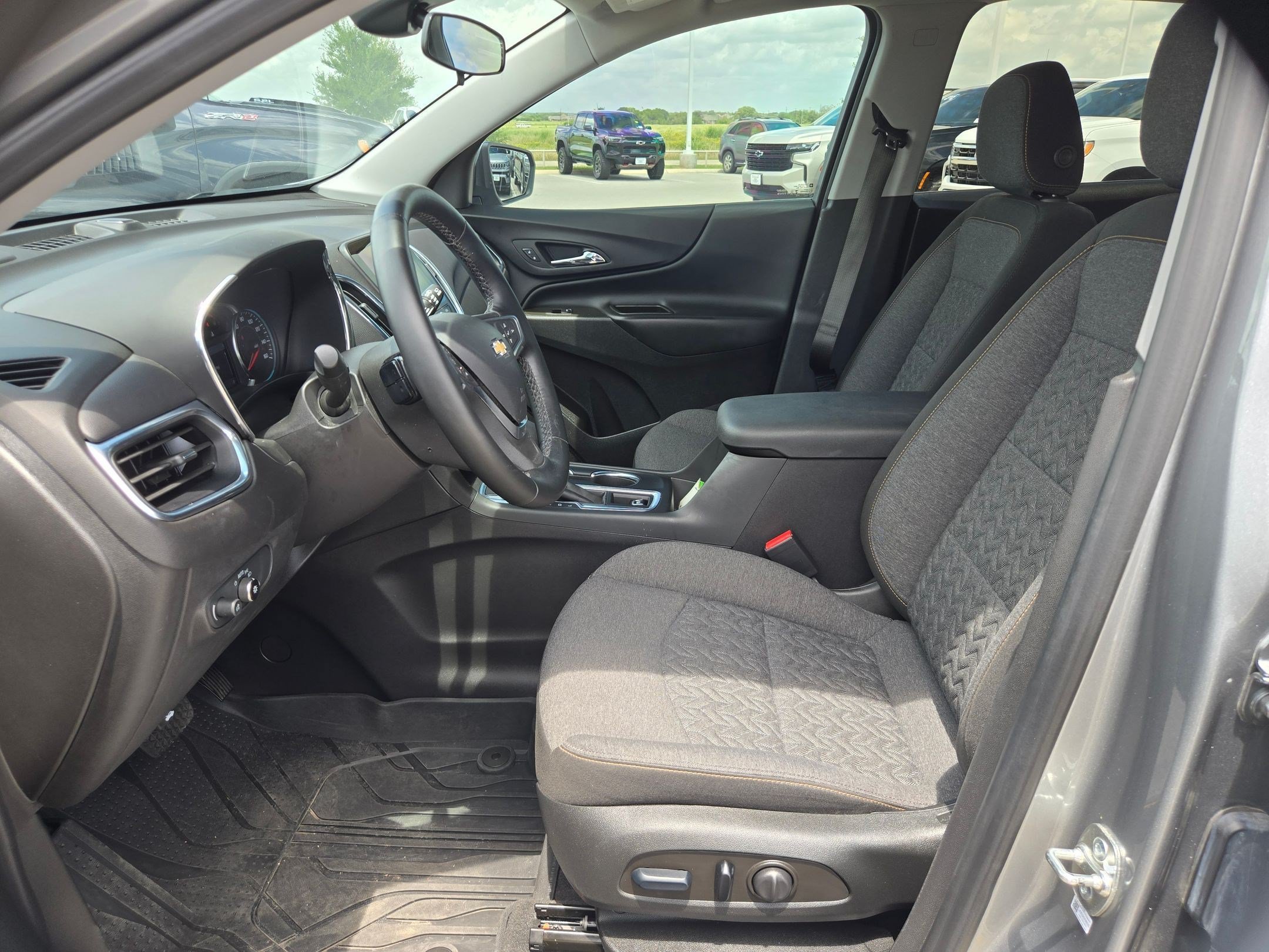 Certified 2023 Chevrolet Equinox LT AWD/4WD image 9