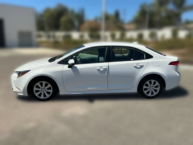 Used 2024 Toyota Corolla LE FWD video 2