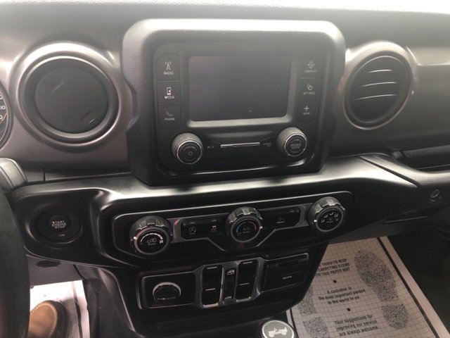 Used 2021 Jeep Wrangler Unlimited Sport image 13