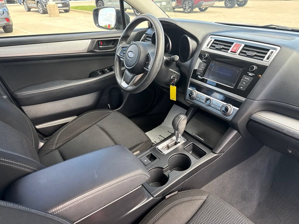Used 2018 Subaru Outback 2.5i AWD/4WD image 21