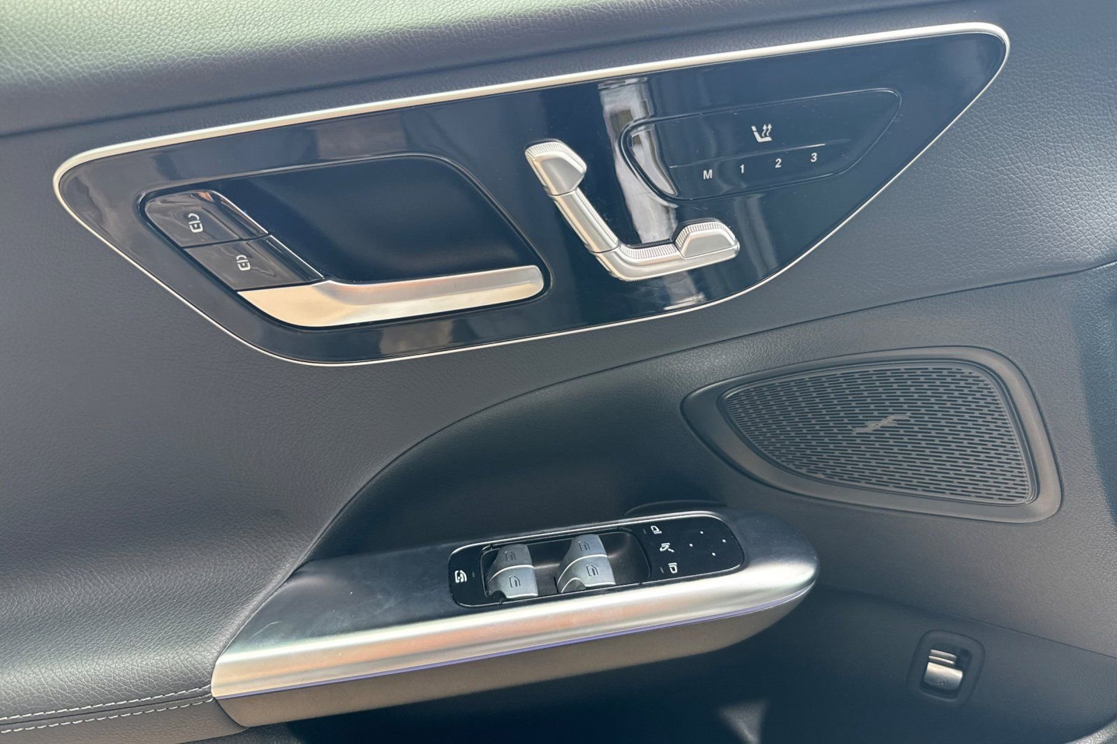 Certified 2023 Mercedes-Benz C 300 Sedan image 11