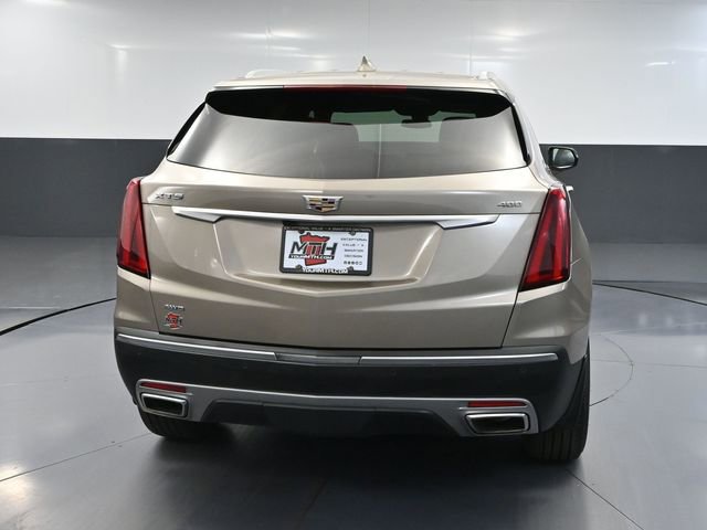 Used 2022 Cadillac XT5 Premium Luxury w/ LPO, Floor Liner Package AWD/4WD image 6