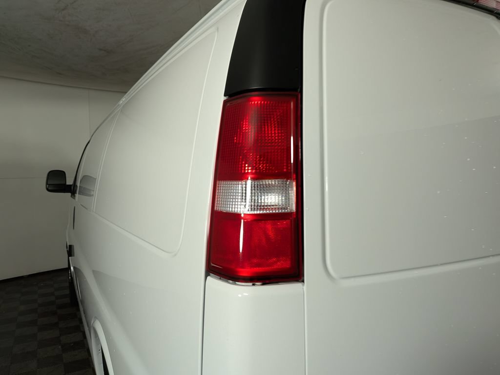 New 2026 Chevrolet Express 2500 w/ Driver Convenience Package RWD image 12