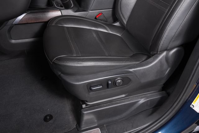 Used 2023 GMC Sierra 2500 Denali w/ Denali Ultimate Package AWD/4WD image 20