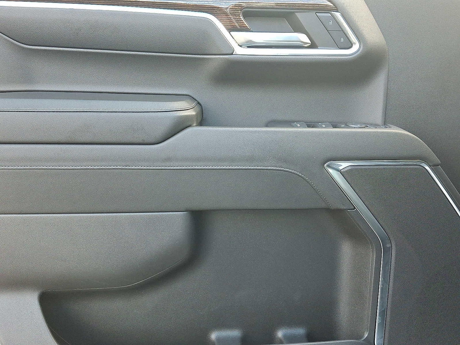 Certified 2024 GMC Sierra 1500 Elevation AWD/4WD image 14