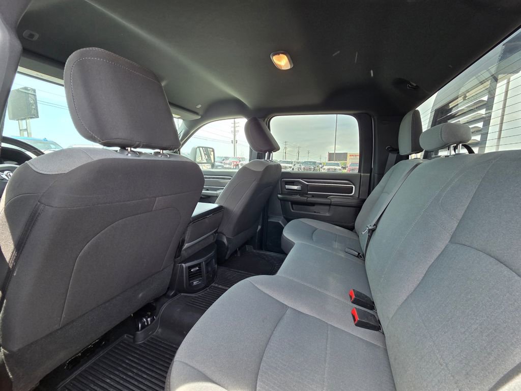 Used 2024 RAM 3500 SLT w/ Quick Order Package 2YG SLT AWD/4WD image 26
