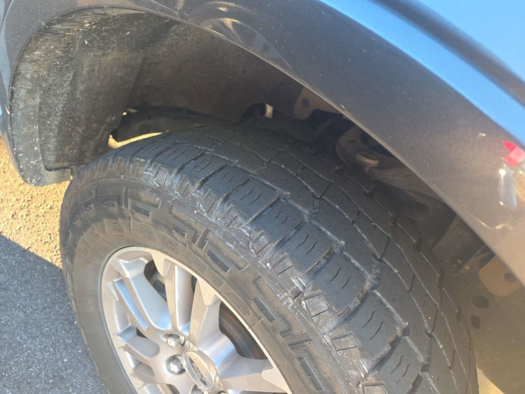 Used 2019 Ford F150 Lariat w/ Trailer Tow Package image 12