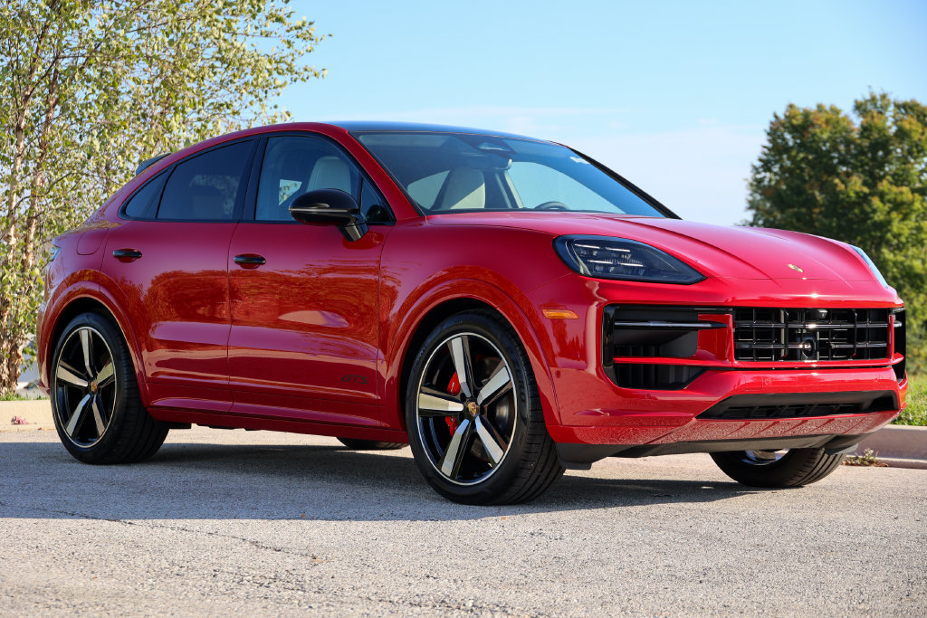 New 2026 Porsche Cayenne GTS AWD/4WD image 29
