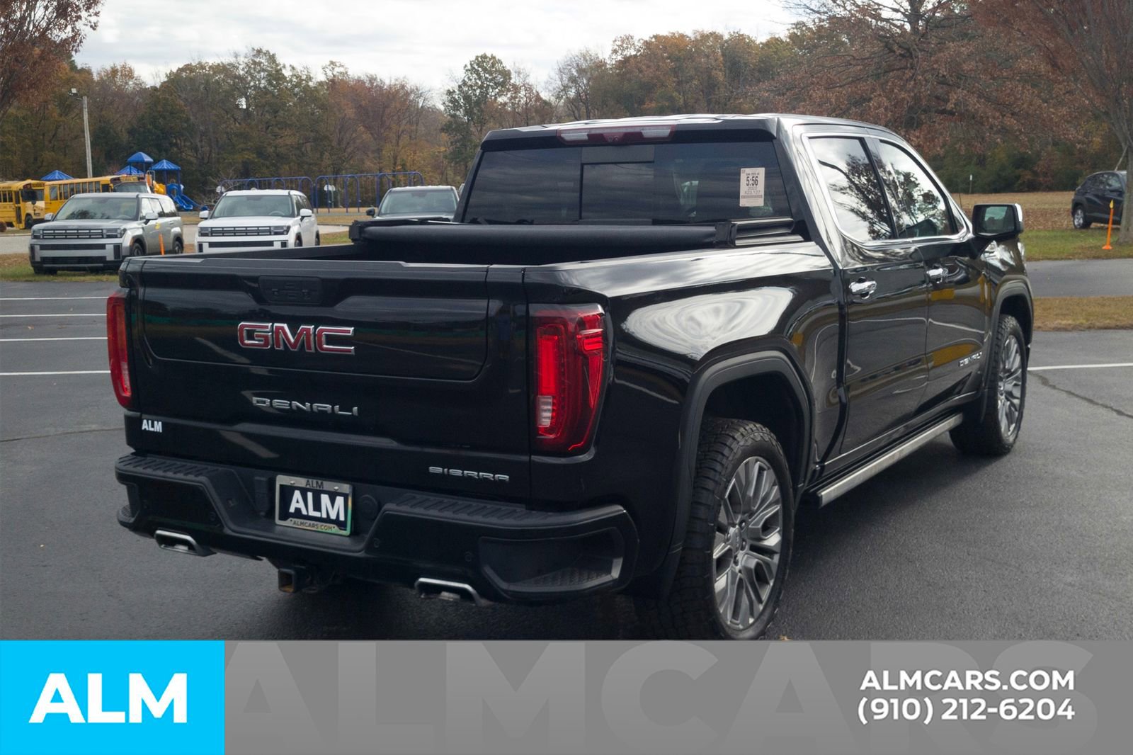Used 2022 GMC Sierra 1500 Denali w/ Denali Reserve Package image 6