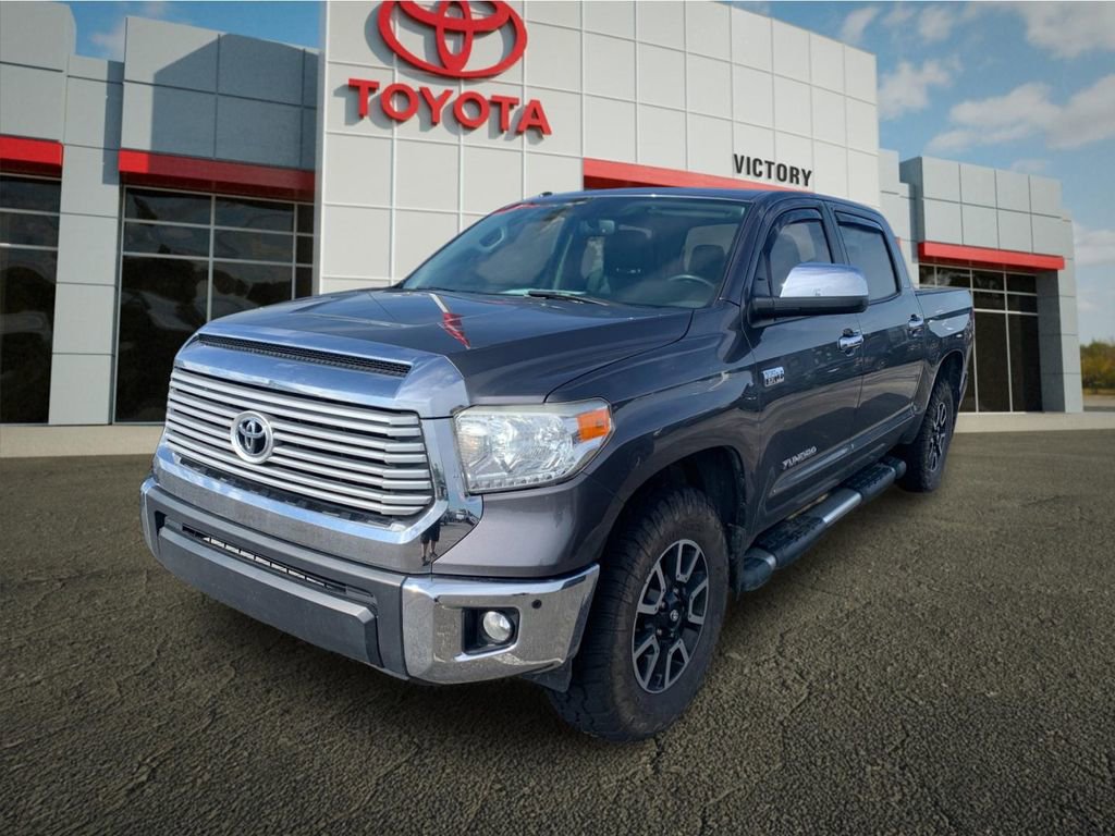 Used 2017 Toyota Tundra Limited w/ Limited Premium Package AWD/4WD image 5