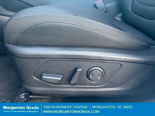 Used 2025 Hyundai Tucson SEL FWD image 13
