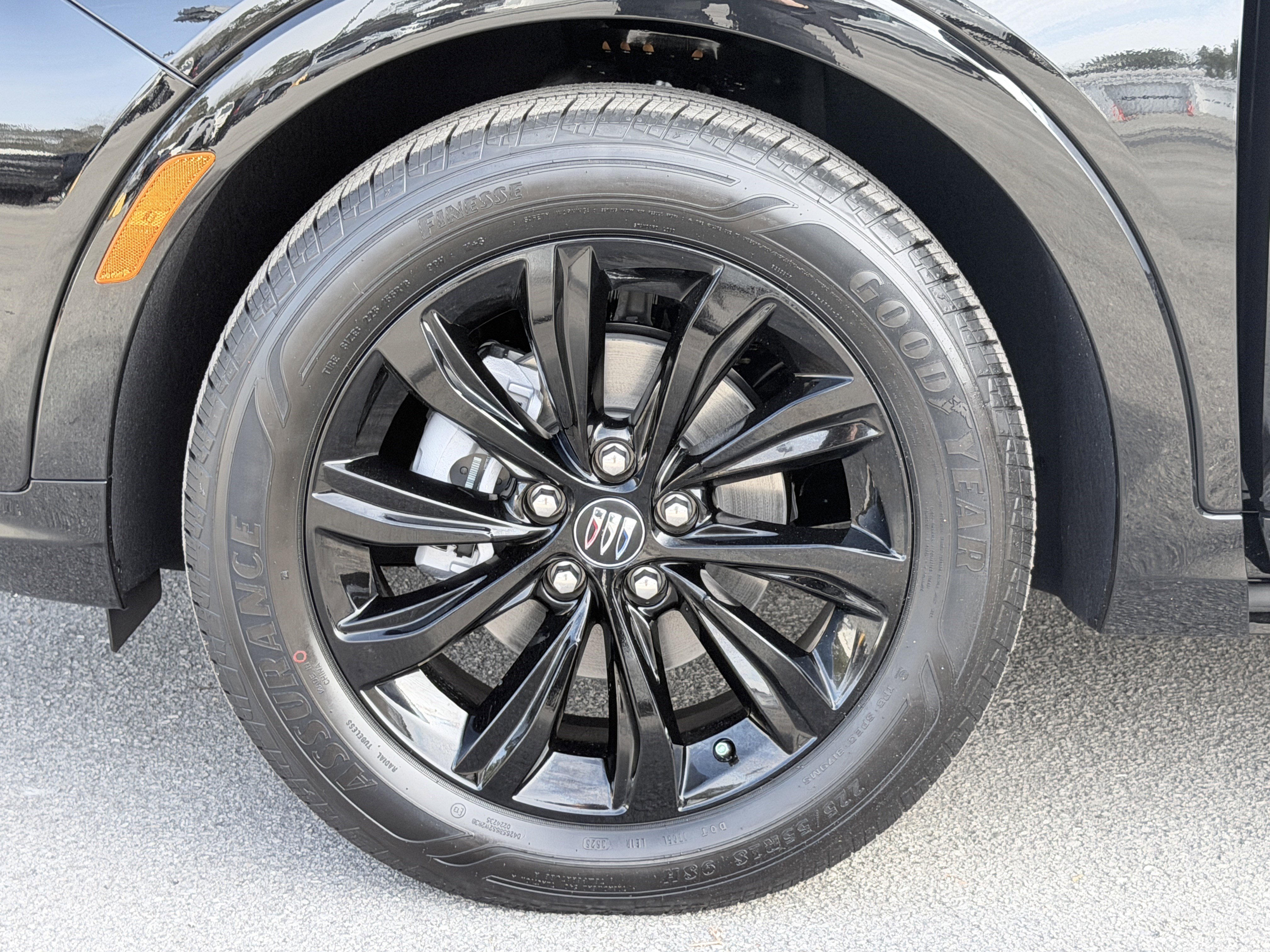 New 2026 Buick Envista Sport Touring w/ Convenience I Package image 10