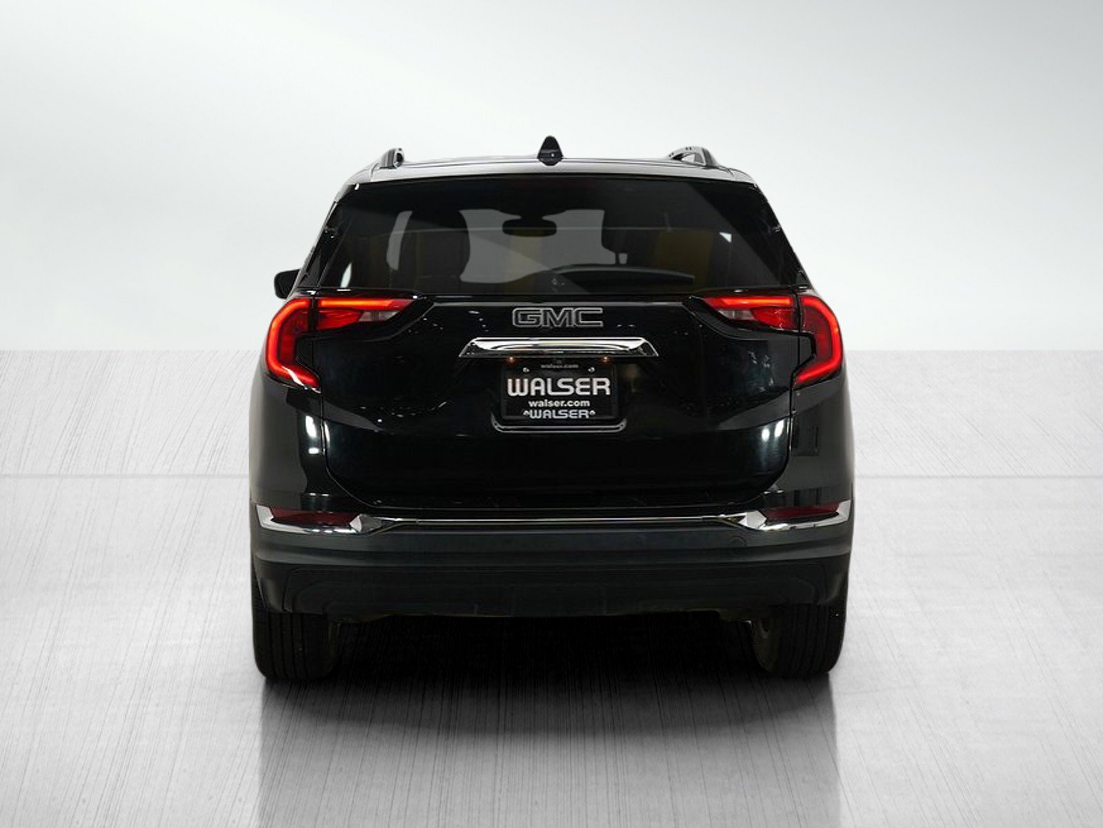 Used 2019 GMC Terrain SLT image 4