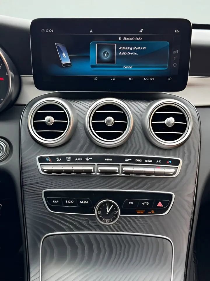 Used 2019 Mercedes-Benz C 300 Sedan image 30
