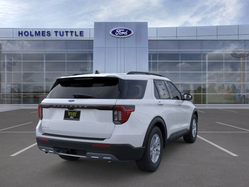 New 2026 Ford Explorer Active w/ Active Comfort Package image 8