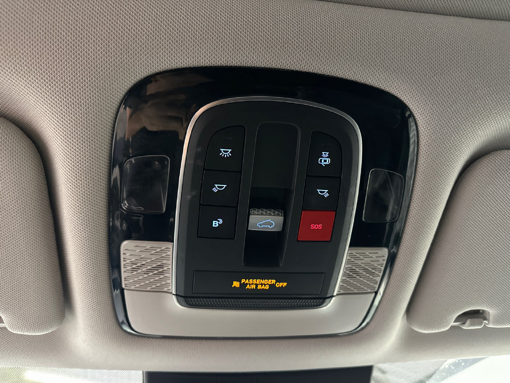 Used 2023 Hyundai Palisade SEL w/ Premium Package FWD image 34