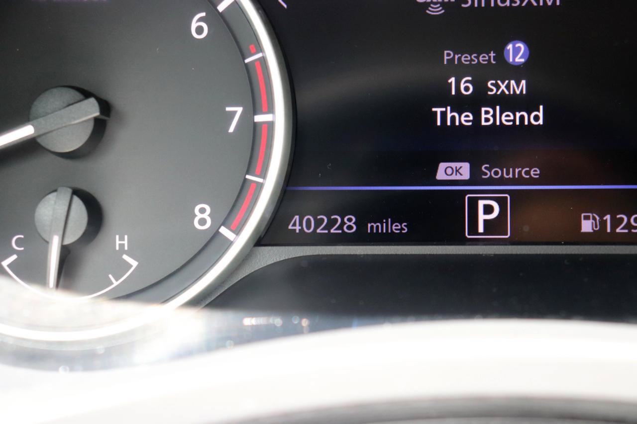 Used 2024 Nissan Sentra SV FWD image 25