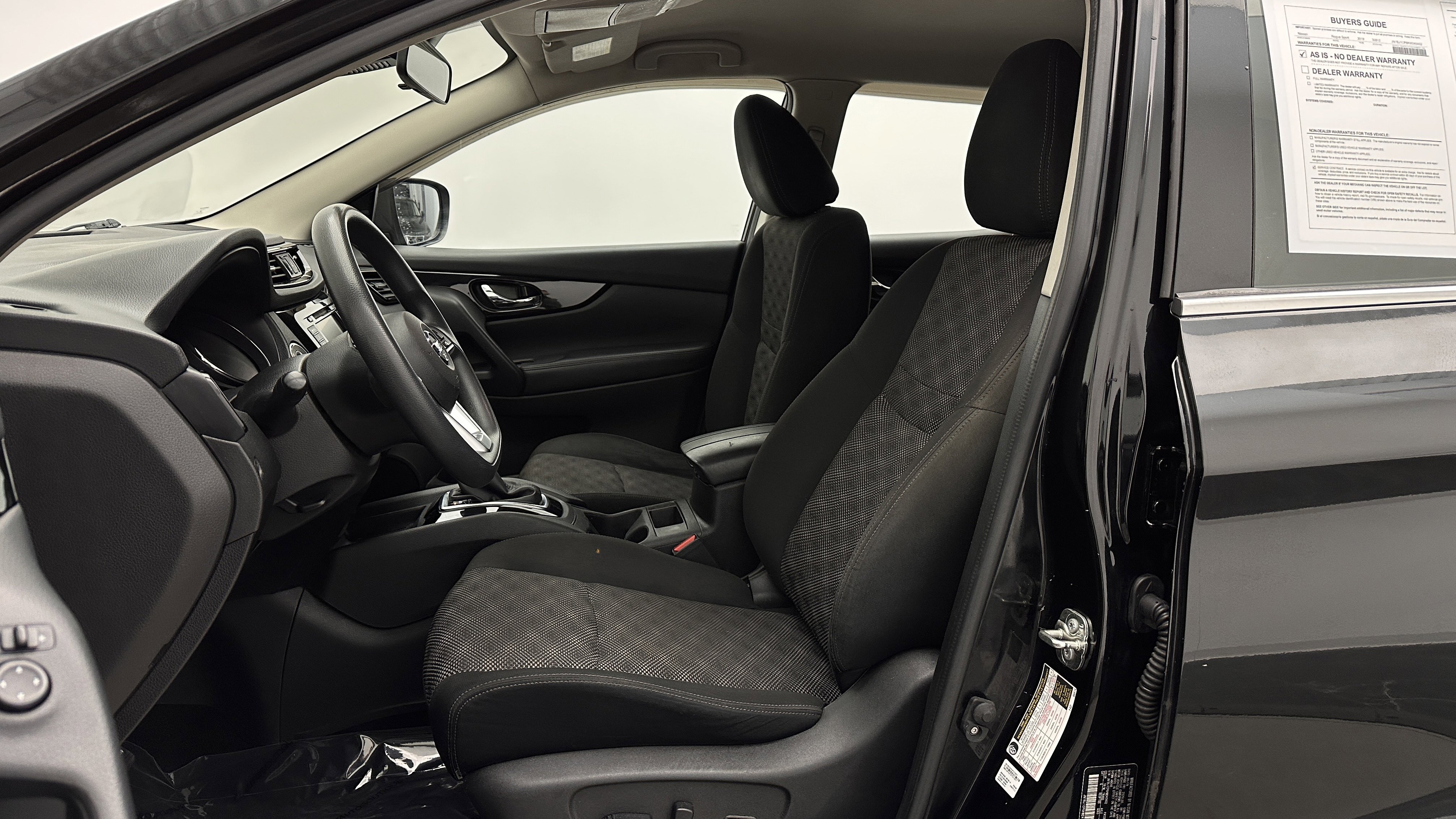 Used 2019 Nissan Rogue Sport SV FWD image 13