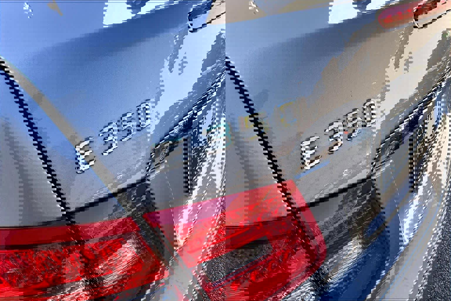 Used 2010 Mercedes-Benz E 350 Coupe image 28