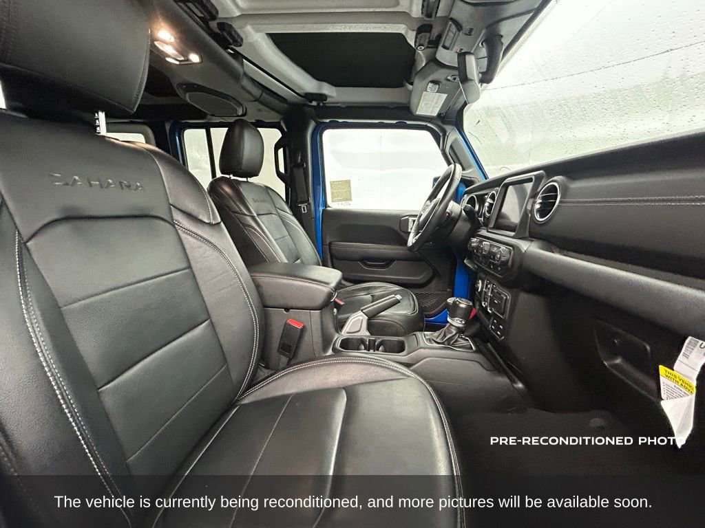 Used 2023 Jeep Wrangler Unlimited Sahara w/ Cold Weather Group image 15