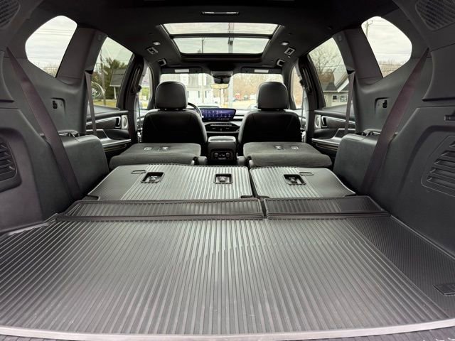 Used 2025 Buick Enclave Avenir w/ Super Cruise Package image 12