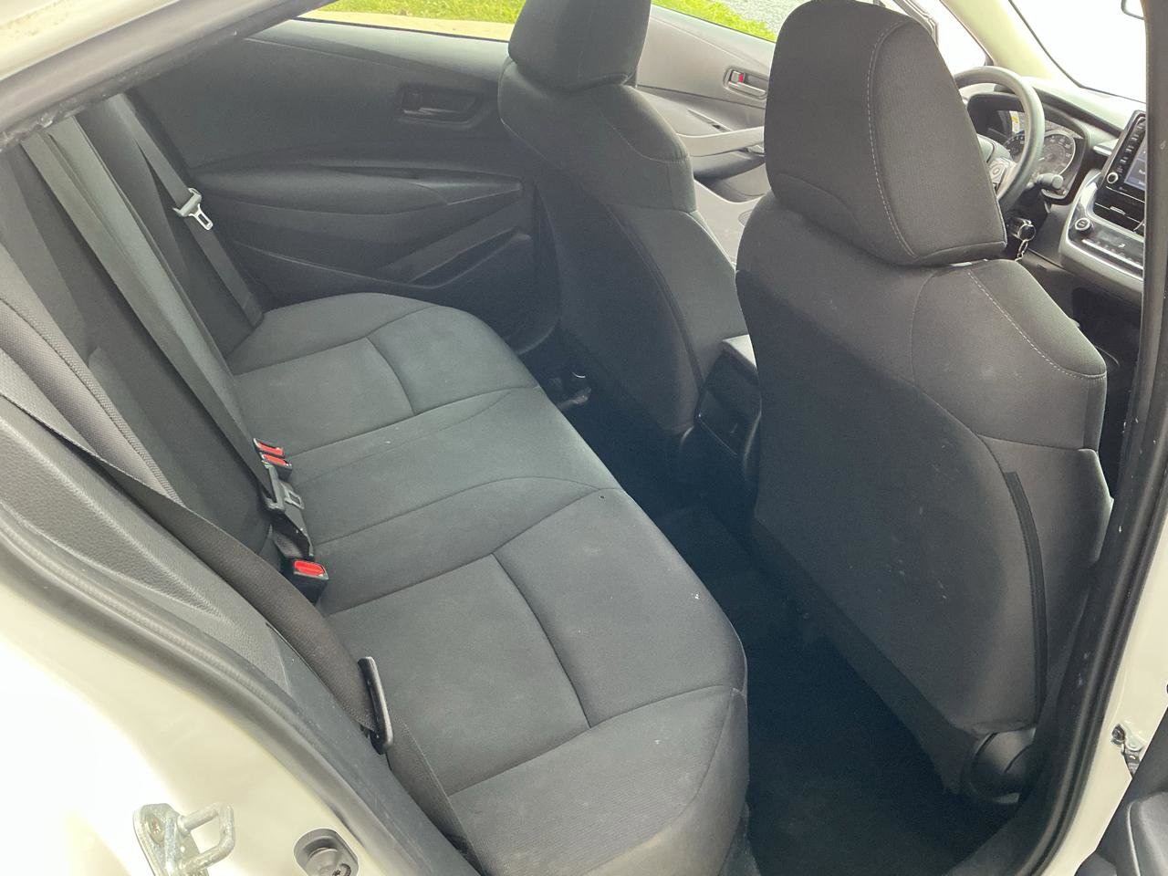 Used 2022 Toyota Corolla LE FWD image 10