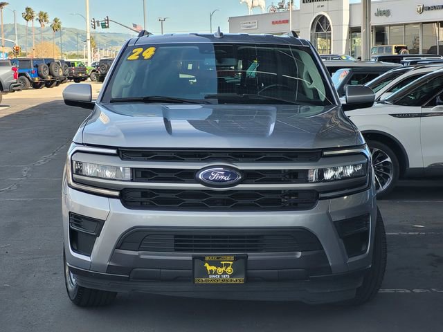 Used 2024 Ford Expedition Max XLT image 2