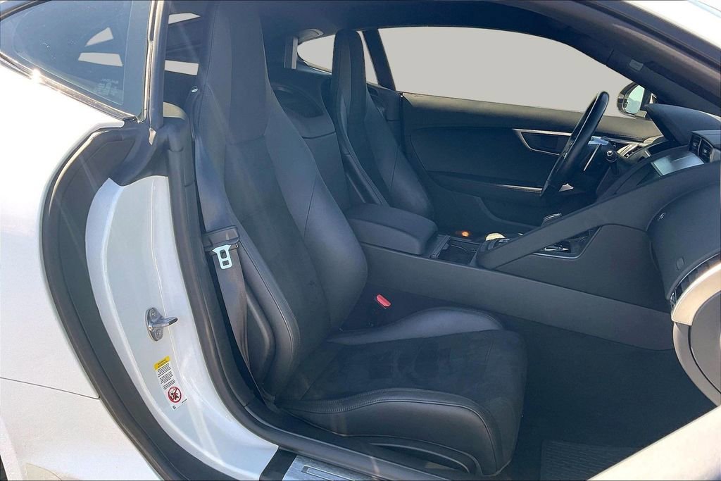 Used 2022 Jaguar F-TYPE R-Dynamic image 25