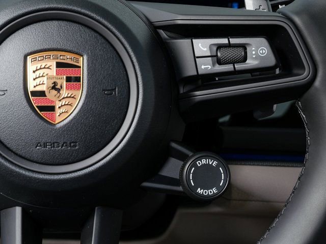 New 2026 Porsche Panamera image 12