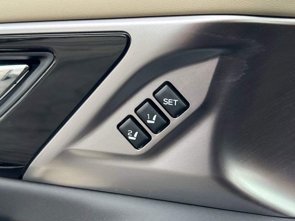 Certified 2025 Subaru Outback Limited image 27