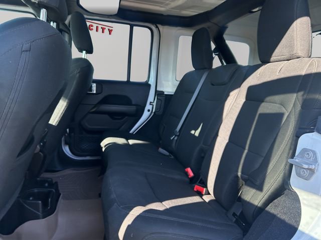 Used 2019 Jeep Wrangler Unlimited Sahara w/ Uconnect 4C Nav & Sound Group image 15