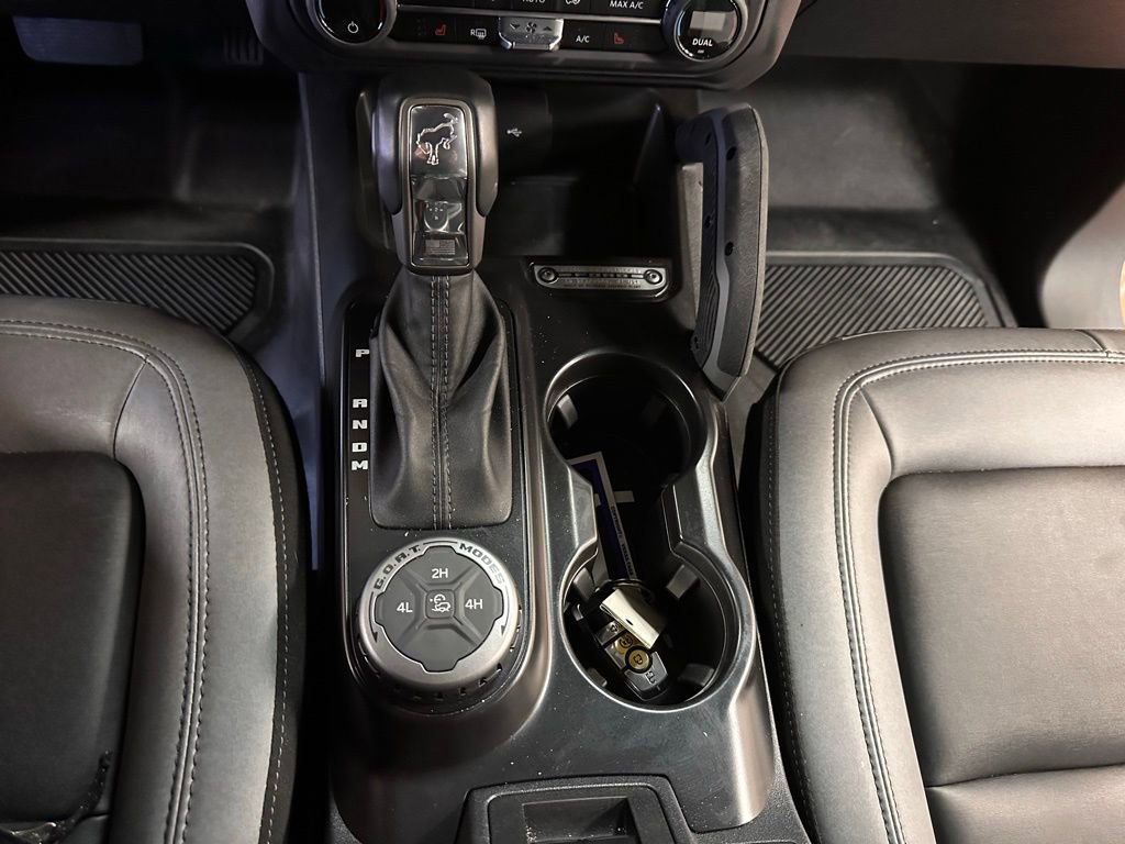 Used 2024 Ford Bronco Big Bend image 31